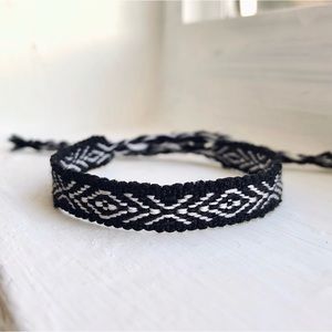 Black & White <⁘> Boho Woven Bracelet